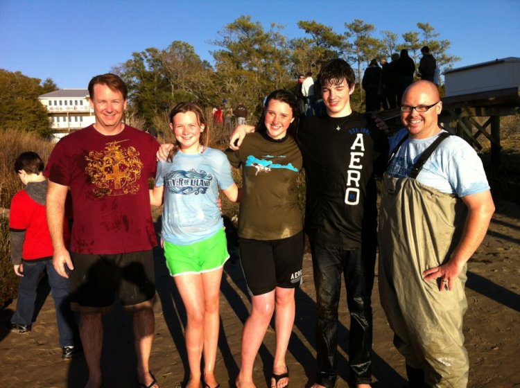 419370_10150599577554213_616354212_9242957_2004377453_n-1